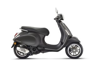 2021_02_Vespa_Primavera_150S neropaco_LatDX_bianco-1100×786