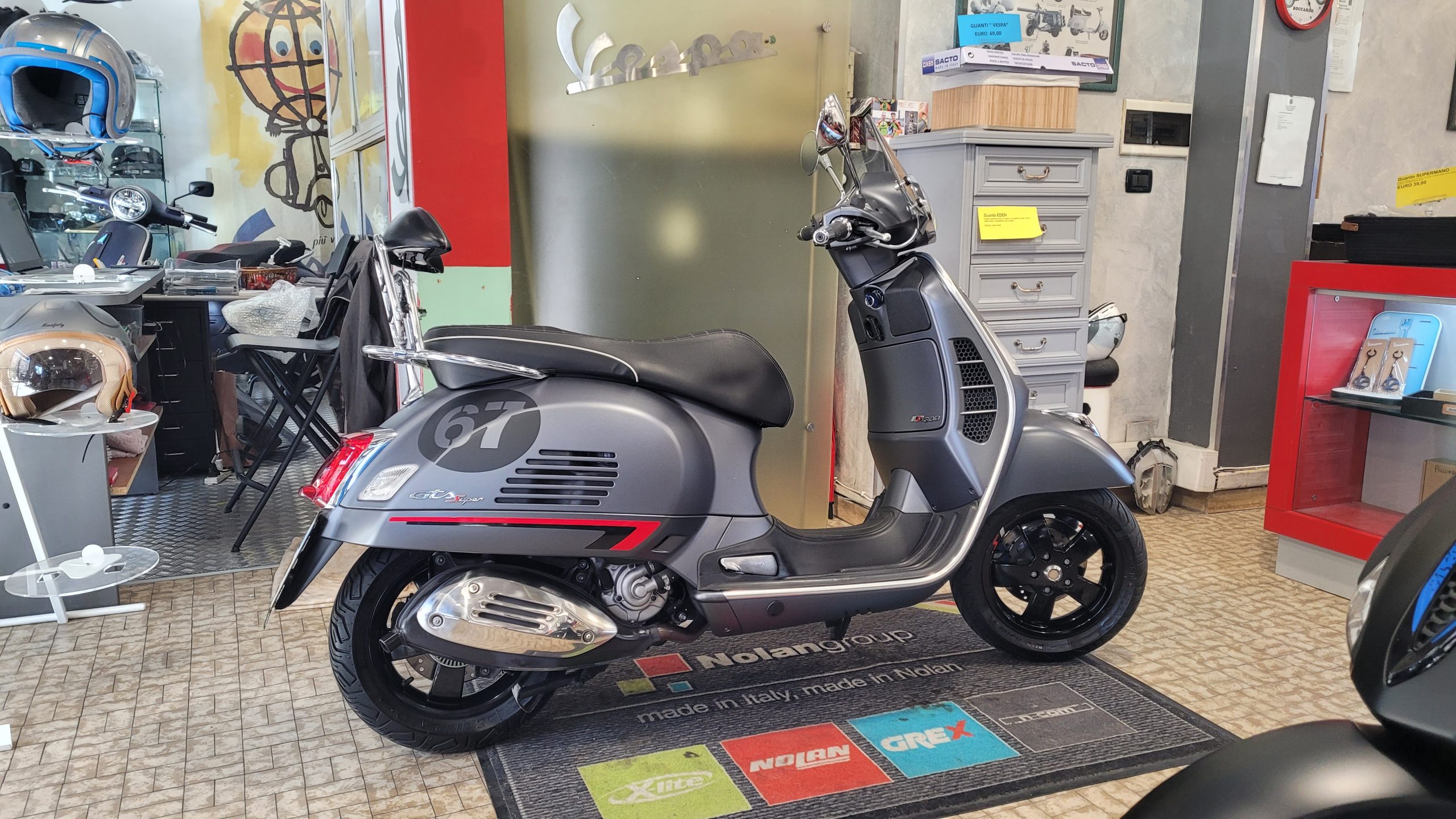 Vespa Gts 300 Super Sport Hpe Abs/Asr-image