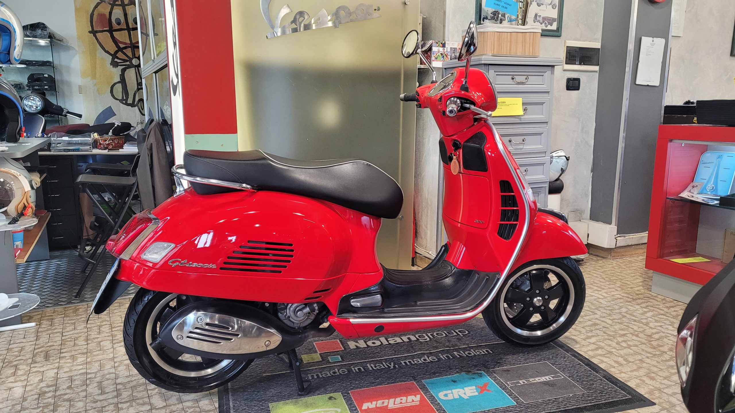 Vespa Gts 300 Super-image
