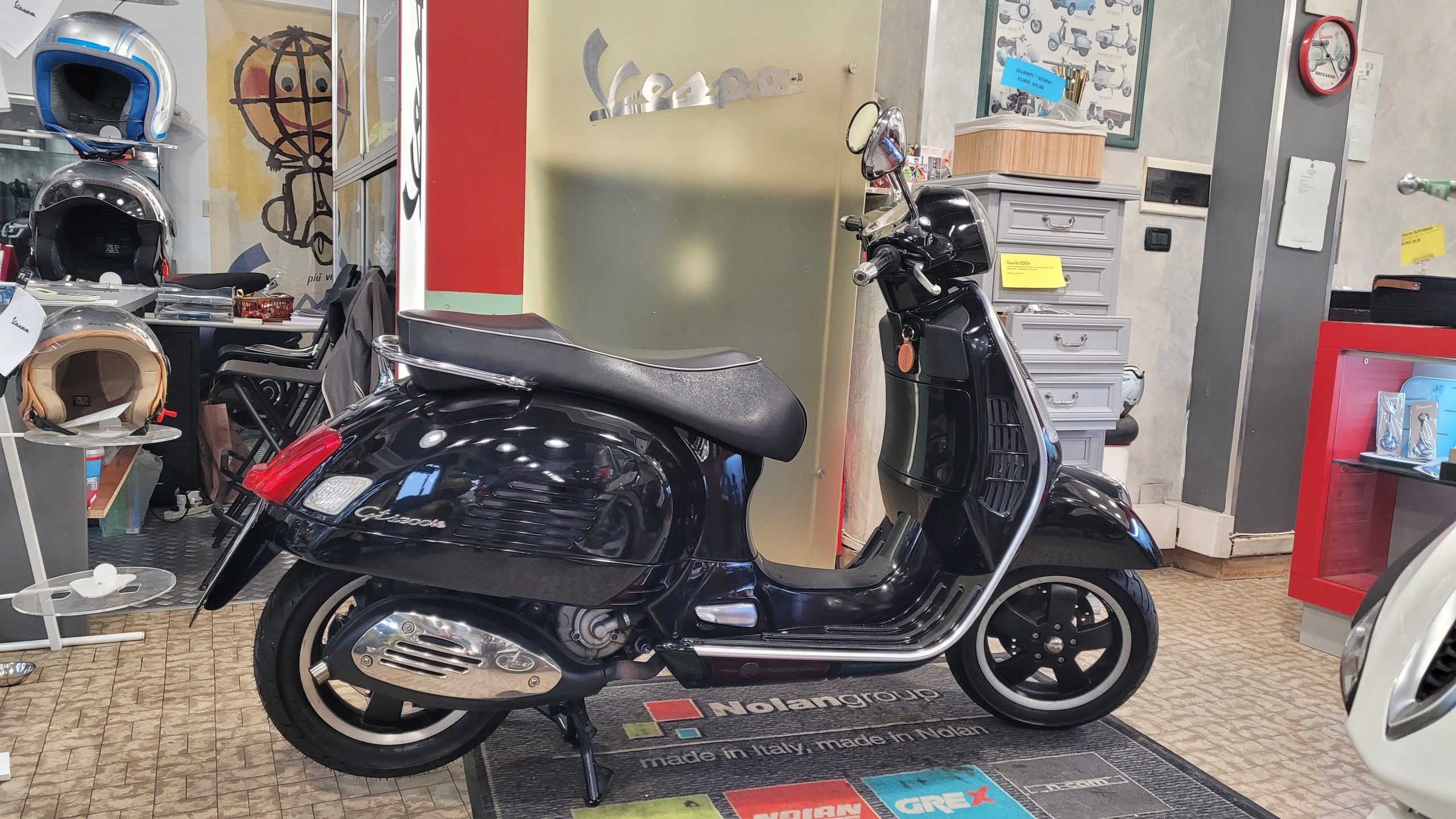 Vespa Gts 300 Super-image
