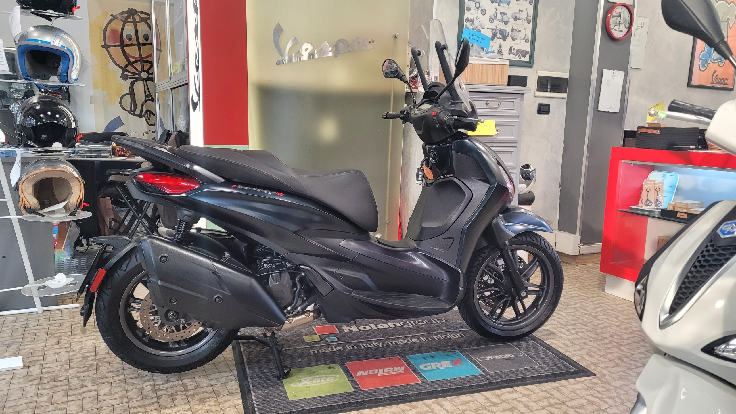 Piaggio Beverly 400 Sport Euro 5-image