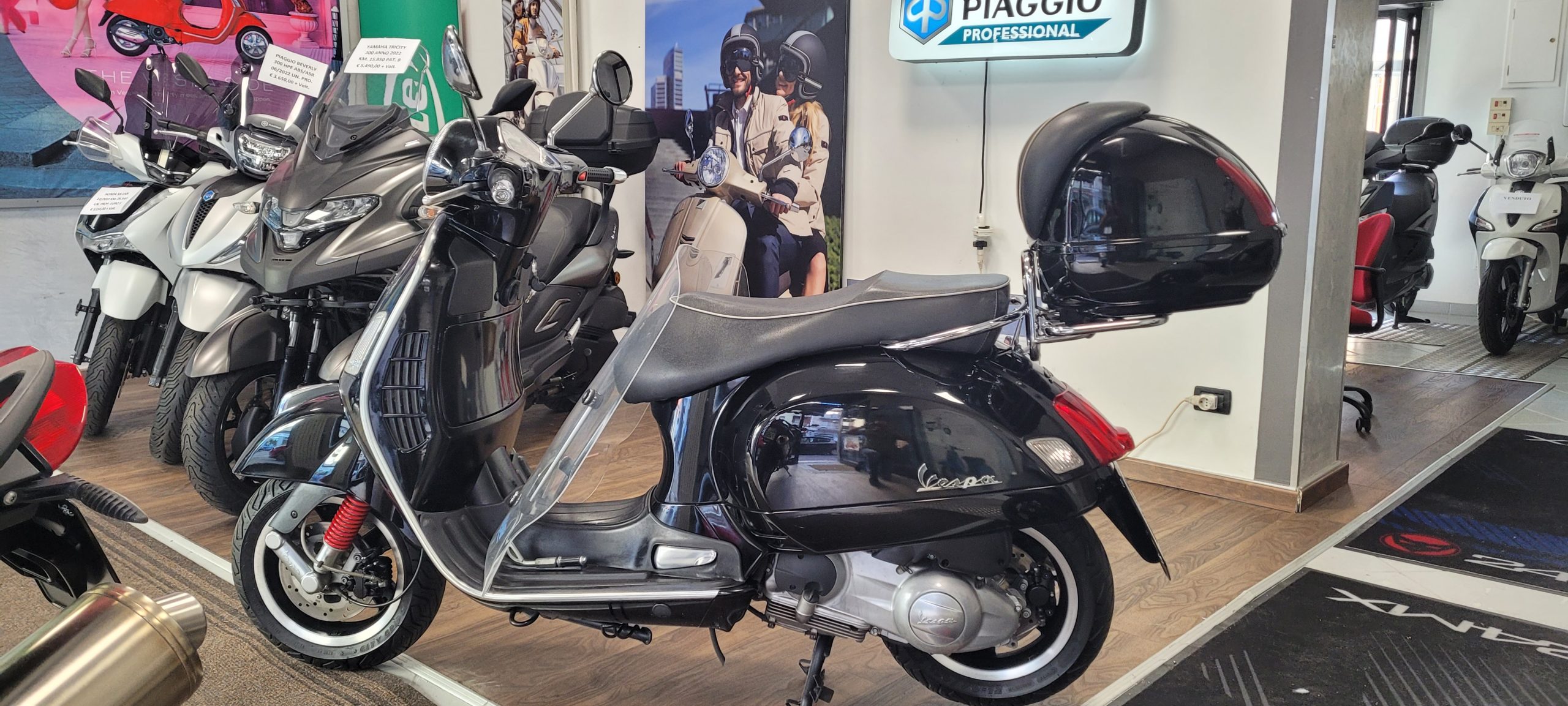 Vespa Gts 300 Super-image